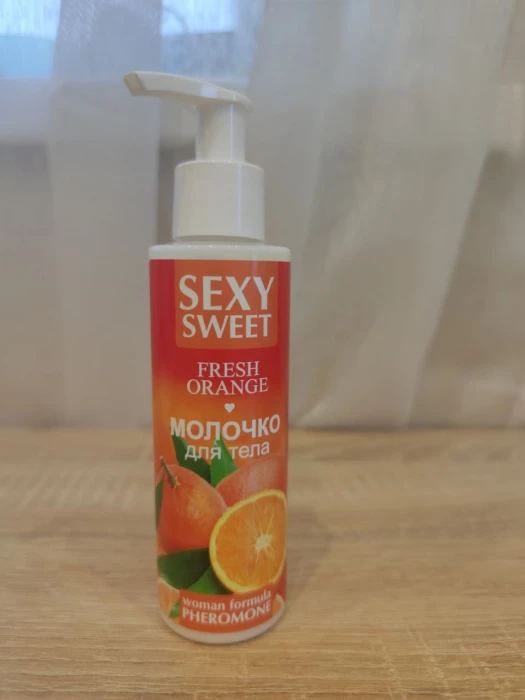 Молочко для тела с феромонами апельсин Sexy Sweet Fresh Orange Биоритм LB-16001